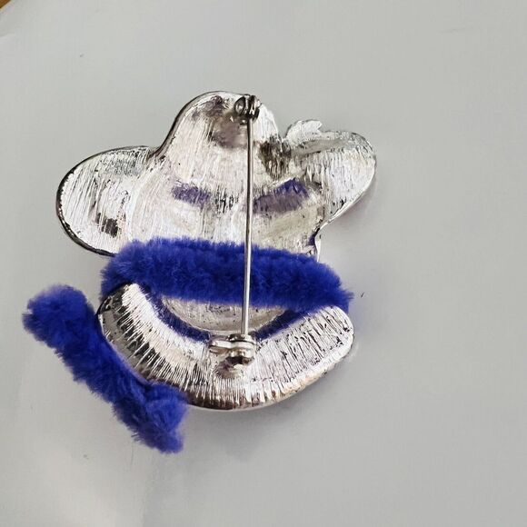 Vintage Red Hat Society Lady Snowman Fluffy Purple Scarf Lapel Pin Brooch 1406 - Picture 5 of 7